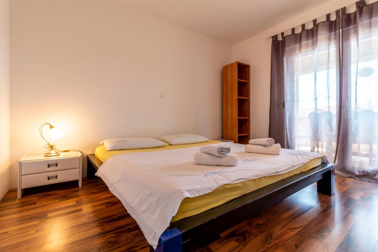 Apartments Lacaleta Split Eksteriør billede
